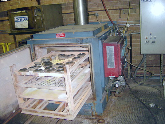 POLLUTION CONTROL PRODUCTS Burnout Oven / Furnace.